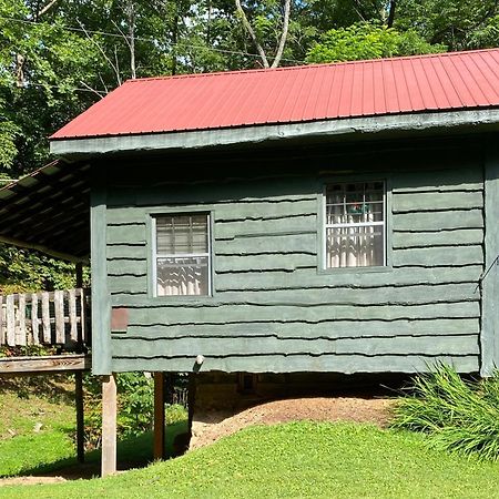 Moore House Inn & Cabins Marlinton Exterior photo