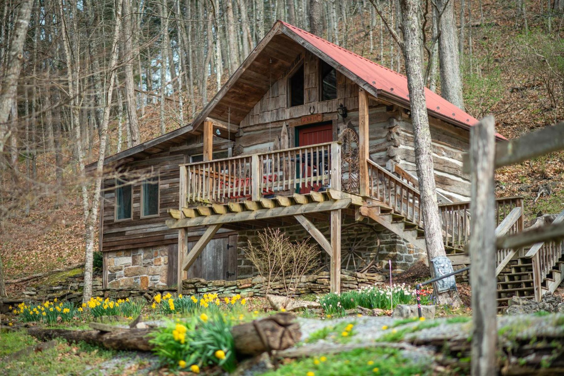 Moore House Inn & Cabins Marlinton Exterior photo